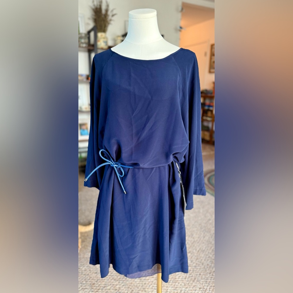 Emporio Armani Midnight Blue slip dress w/ side pockets & leather accent belt 💙